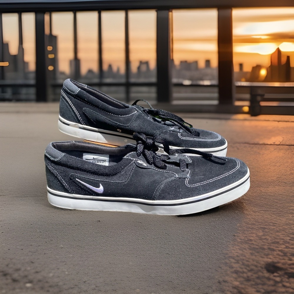 2010 Nike SB Zoom 357643-004 Stefan Janoski Black White Skate Shoes Size 7.5